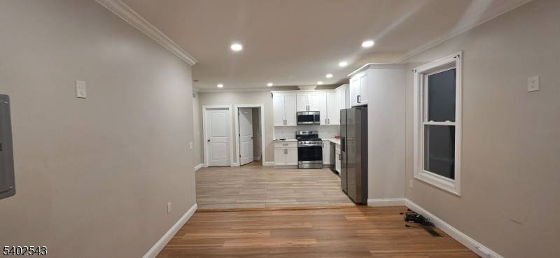 Wallington Boro, NJ 07057,115 Wallington Ave #1