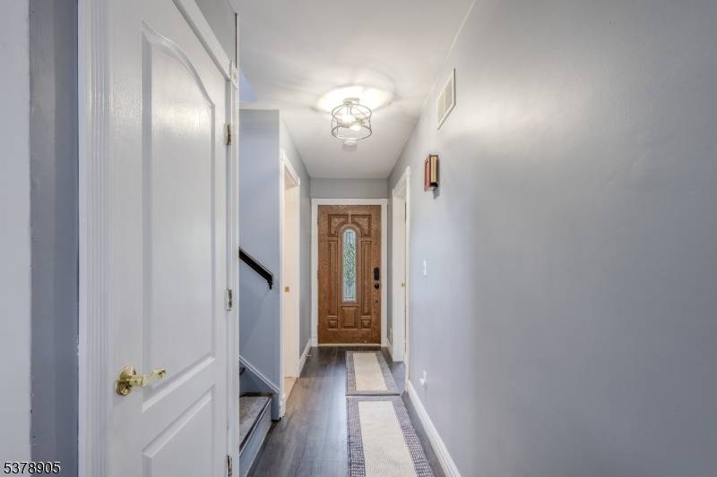 Dunellen Boro, NJ 08812,250 Whittier Ave