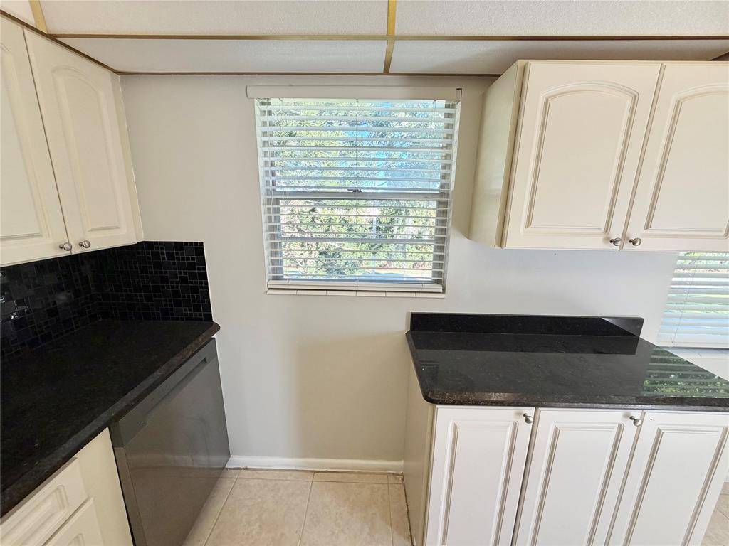 Boca Raton, FL 33434,84 Mansfield B #84