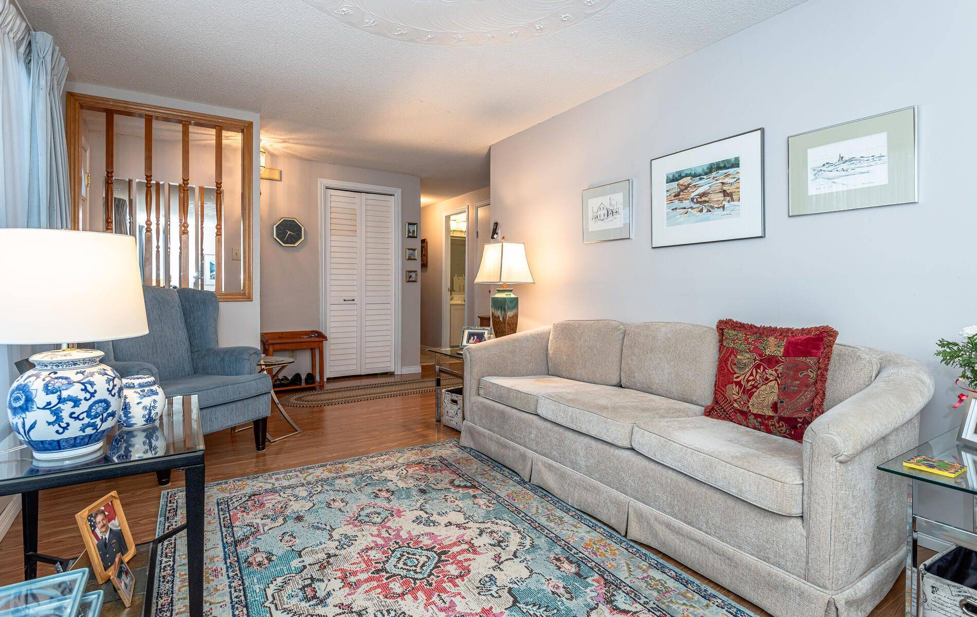 Innisfil, ON L9S 1P1,36 Weeping Willow DR