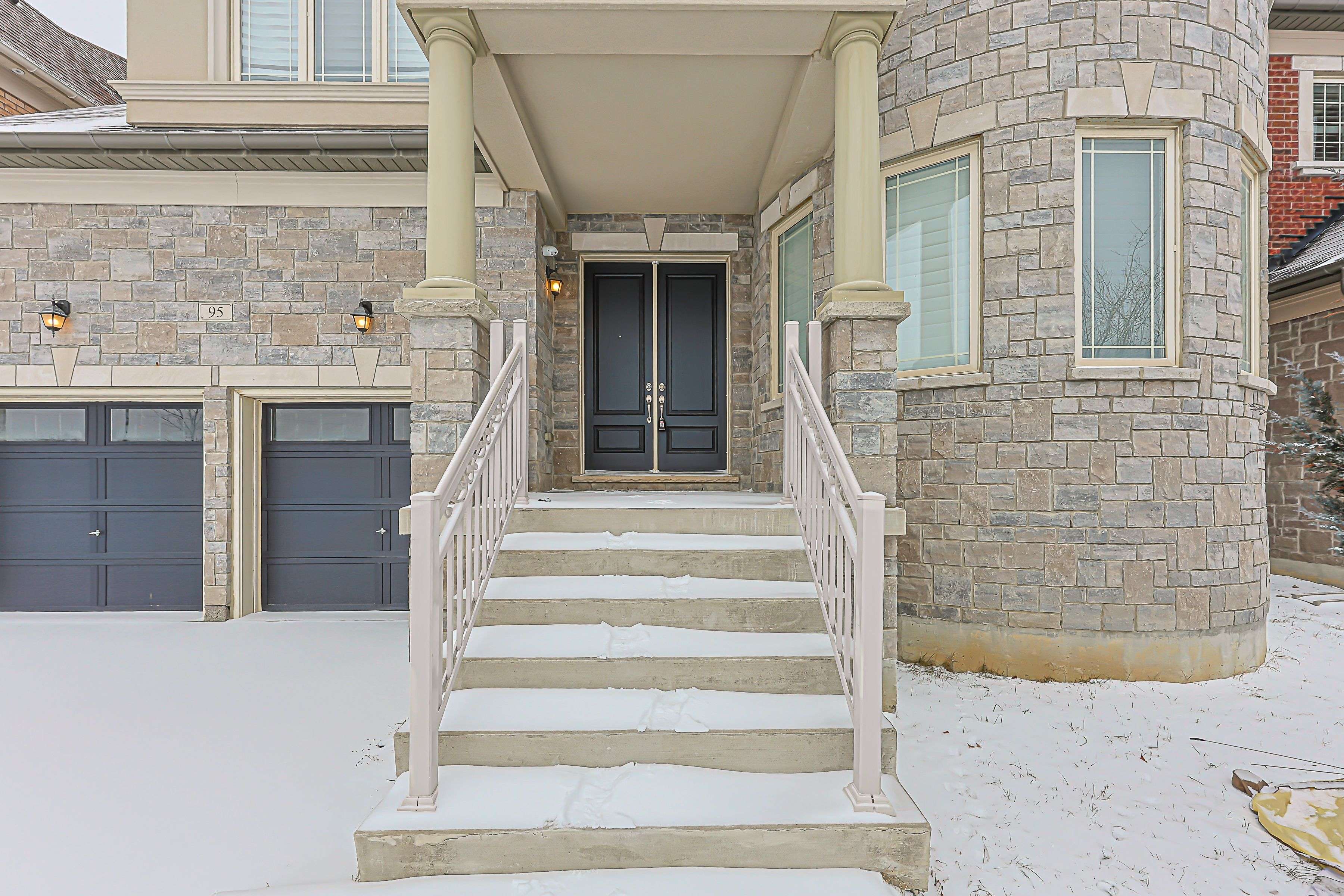 Vaughan, ON L4H 4A5,95 Chesney CRES