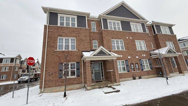 Milton, ON L9T 9L2,1000 Asleton BLVD #113
