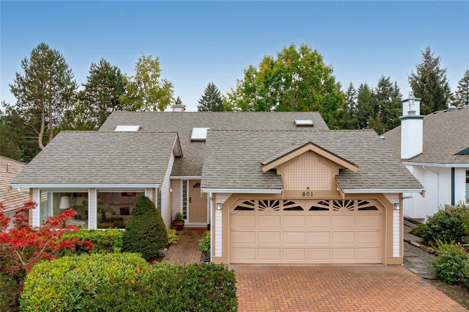 Cobble Hill, BC V8H 0K8,801 Country Club Dr