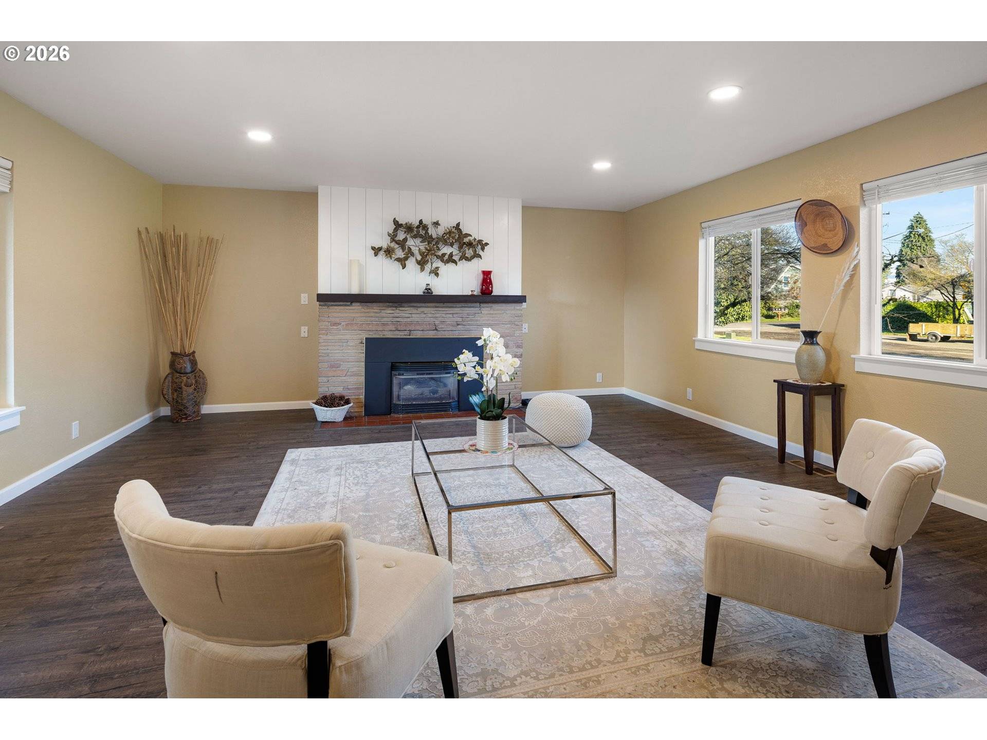 Eugene, OR 97404,450 Hunsaker LN