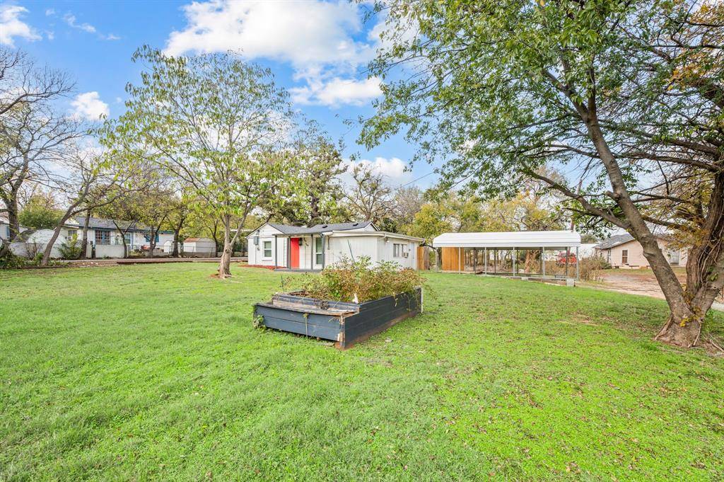 Lake Dallas, TX 75065,705 Moseley Street