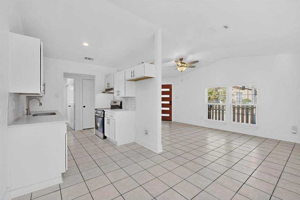 Dallas, TX 75217,9918 Cedar Mountain Circle