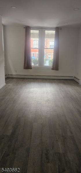 Jersey City, NJ 07305,202 Clerk St #1