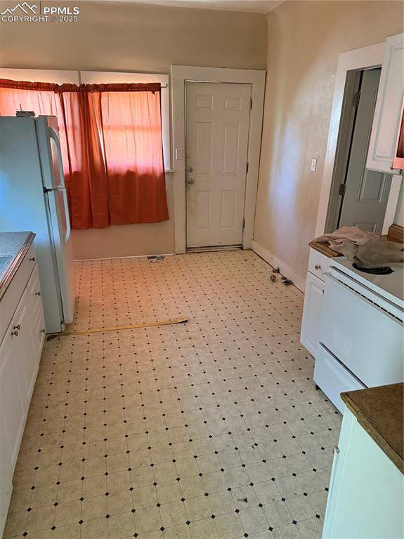 Pueblo, CO 81001,820 E 10th ST