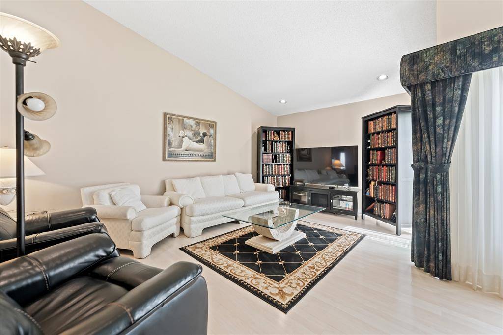 Sunrise, FL 33323,1022 NW 125th Ave