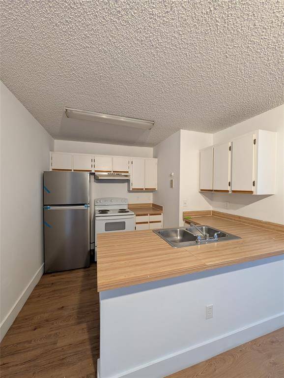 Hialeah, FL 33015,18324 NW 68th Ave #K