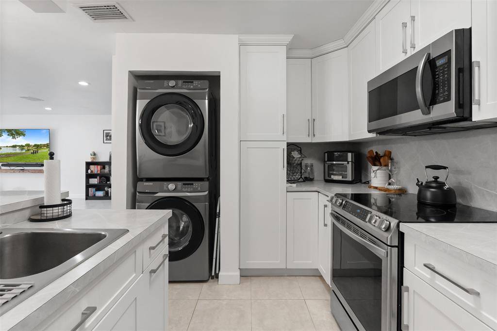 Miami, FL 33186,13278 SW 114th Ter #13278