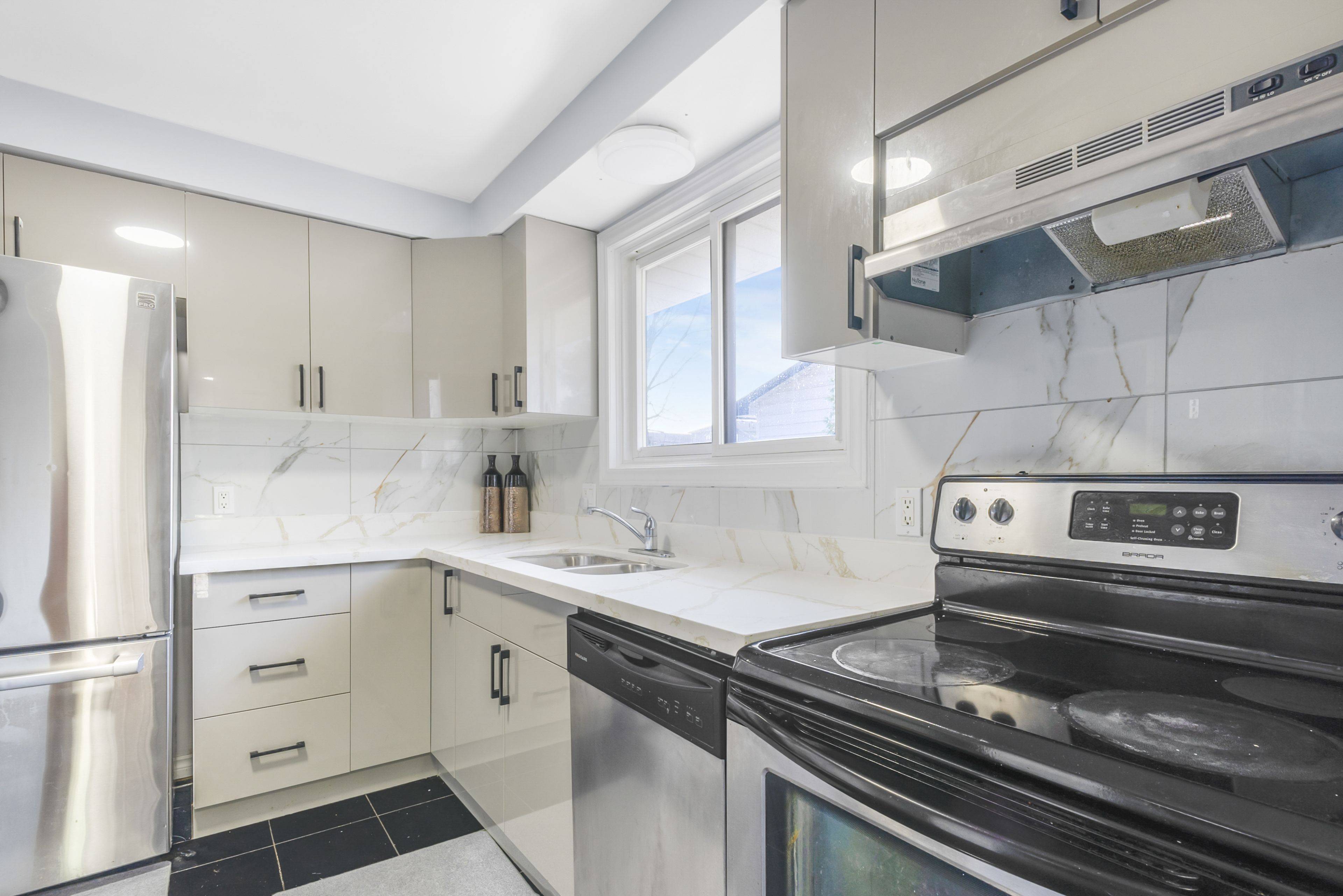 St. Catharines, ON L2P 3P8,260 St Augustine DR