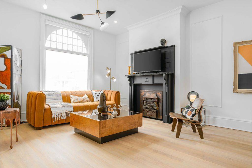 London East, ON N6A 1V4,304 Oxford ST E #1