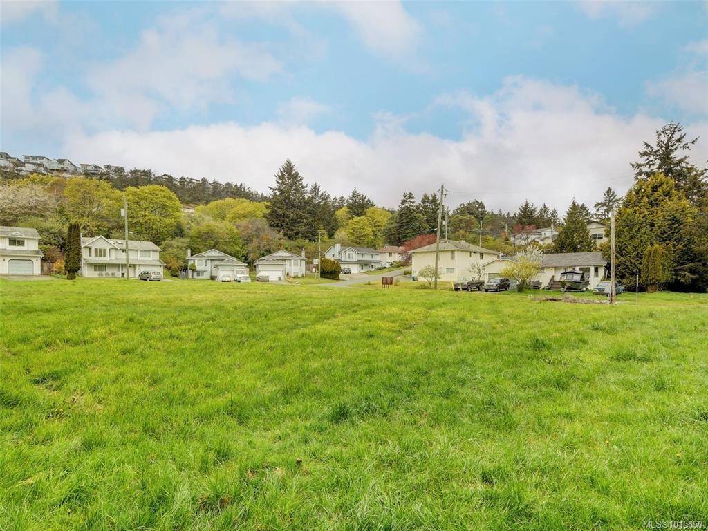 View Royal, BC V9B 5S3,2694 Myra Pl