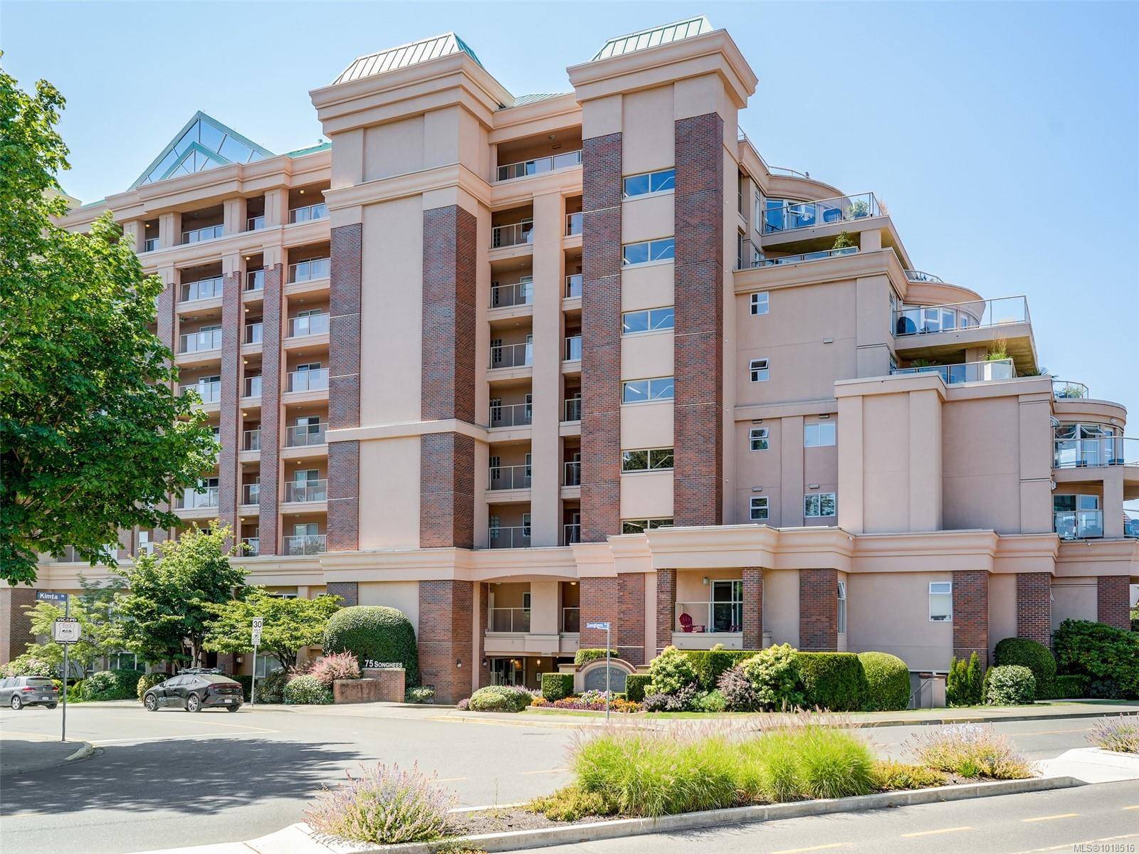 Victoria, BC V9A 7M5,75 Songhees Rd #803