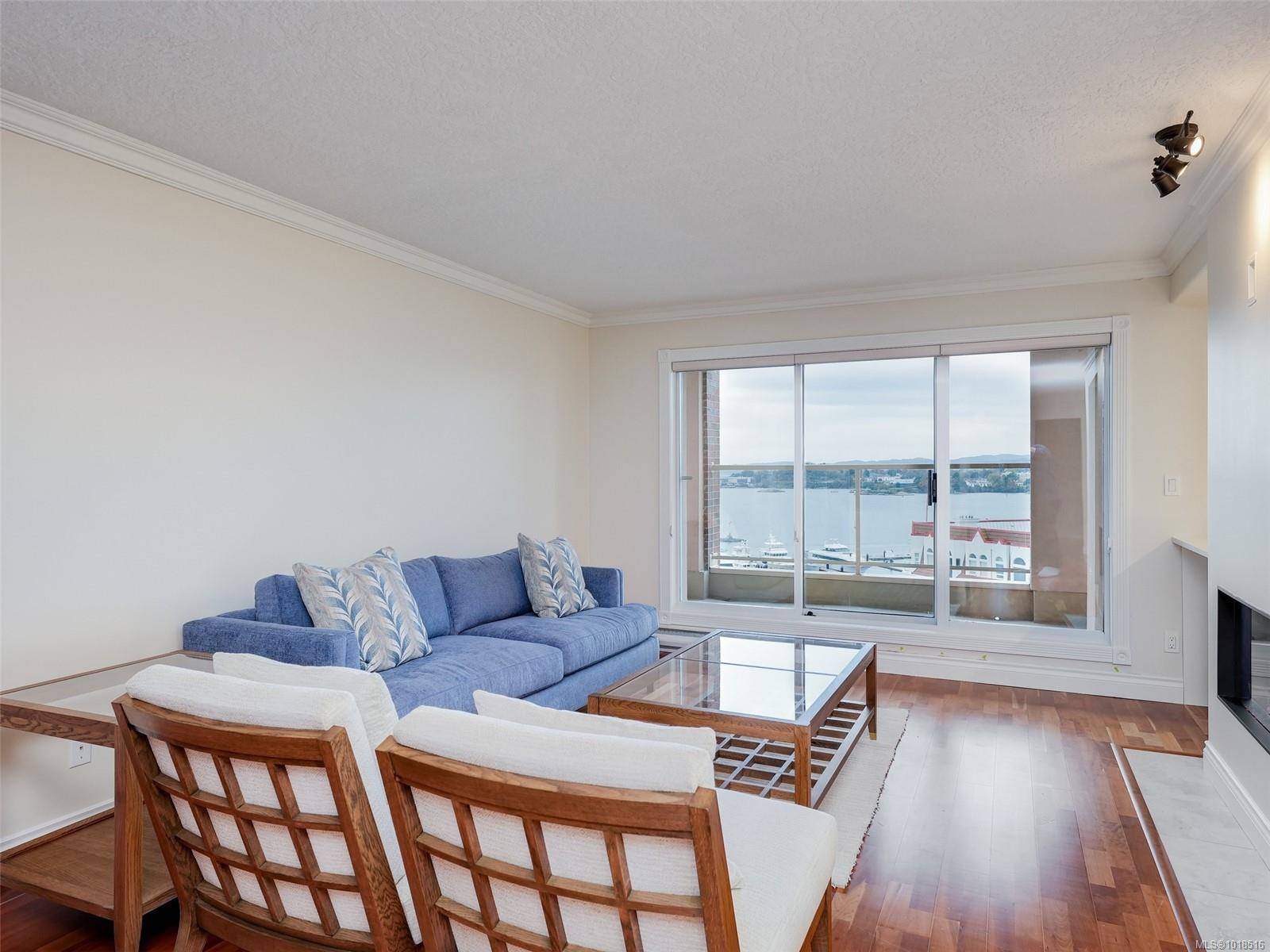 Victoria, BC V9A 7M5,75 Songhees Rd #803