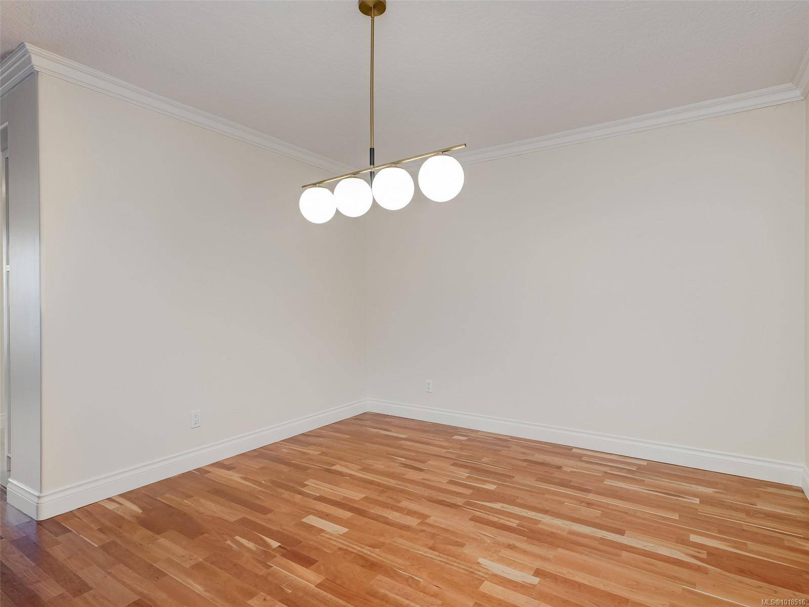 Victoria, BC V9A 7M5,75 Songhees Rd #803