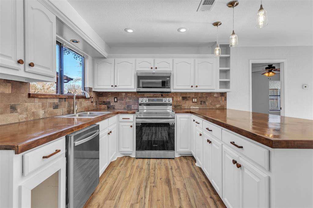 Flower Mound, TX 75028,5416 Colonial Court