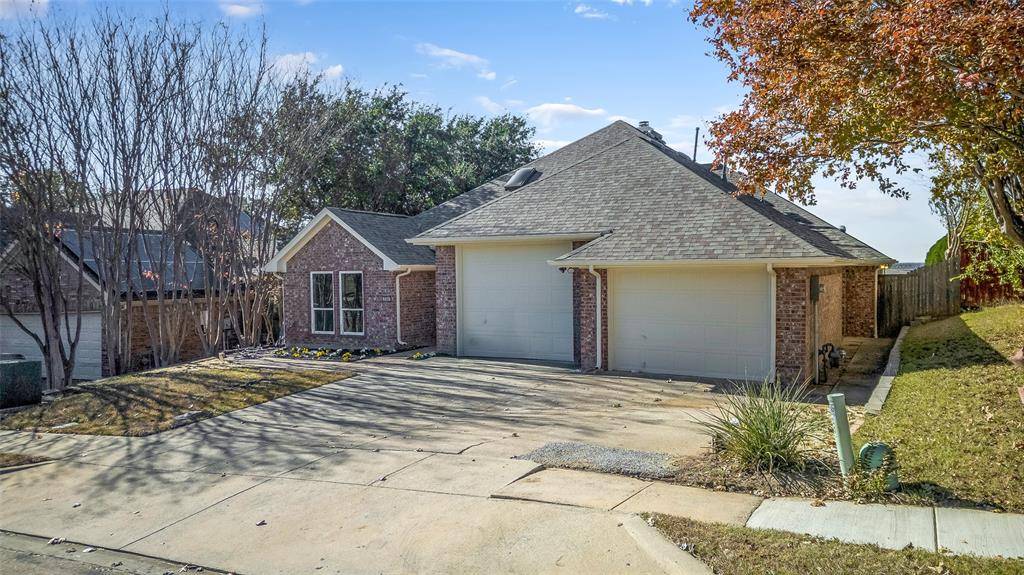 Dallas, TX 75249,6415 Lake Bluff Drive