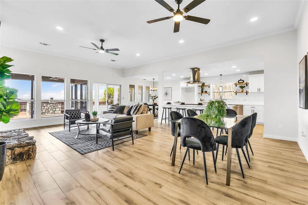 Dallas, TX 75249,6415 Lake Bluff Drive