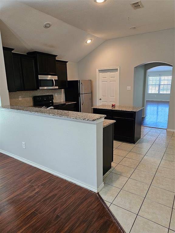 Fort Worth, TX 76036,421 Haddington Street