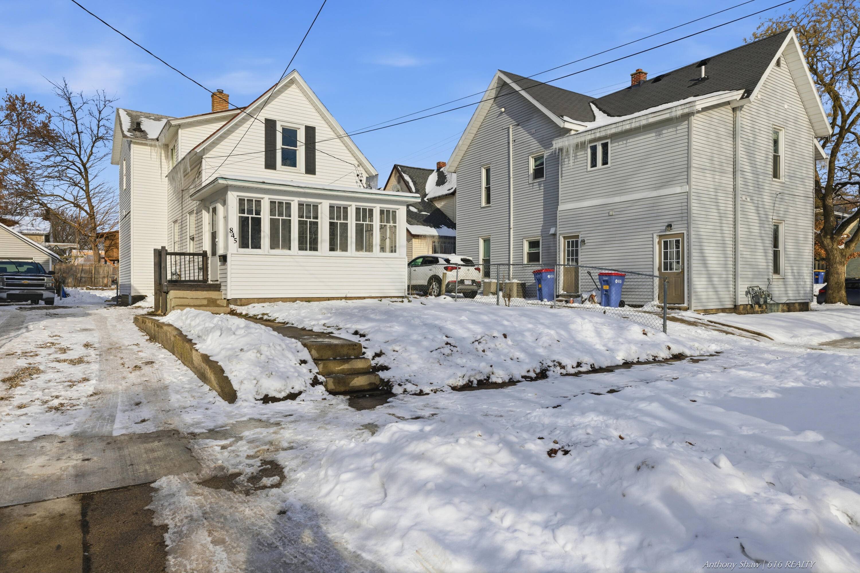 Grand Rapids, MI 49504,845 Park ST SW