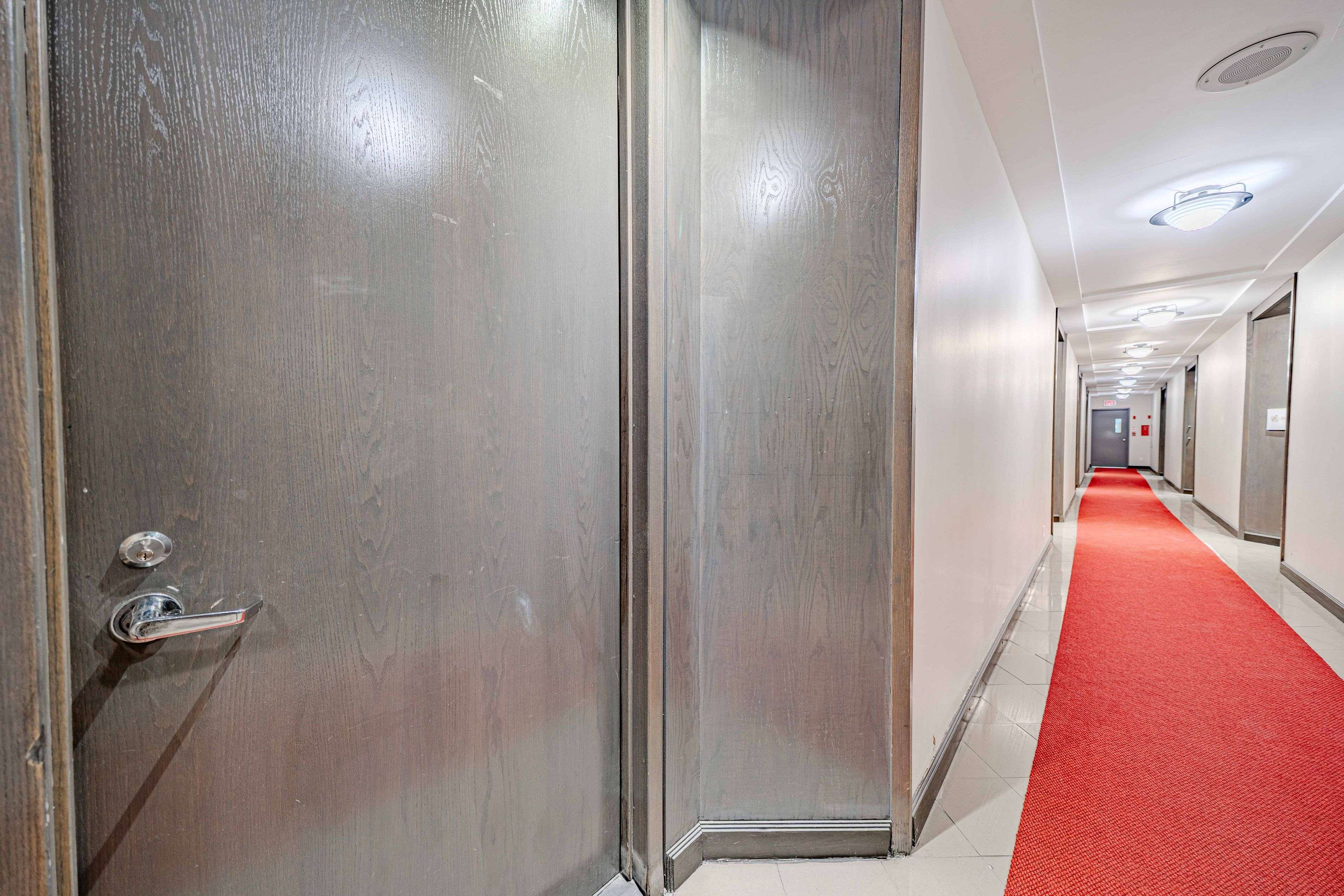 Toronto E09, ON M1H 3G5,80 Corporate DR #204