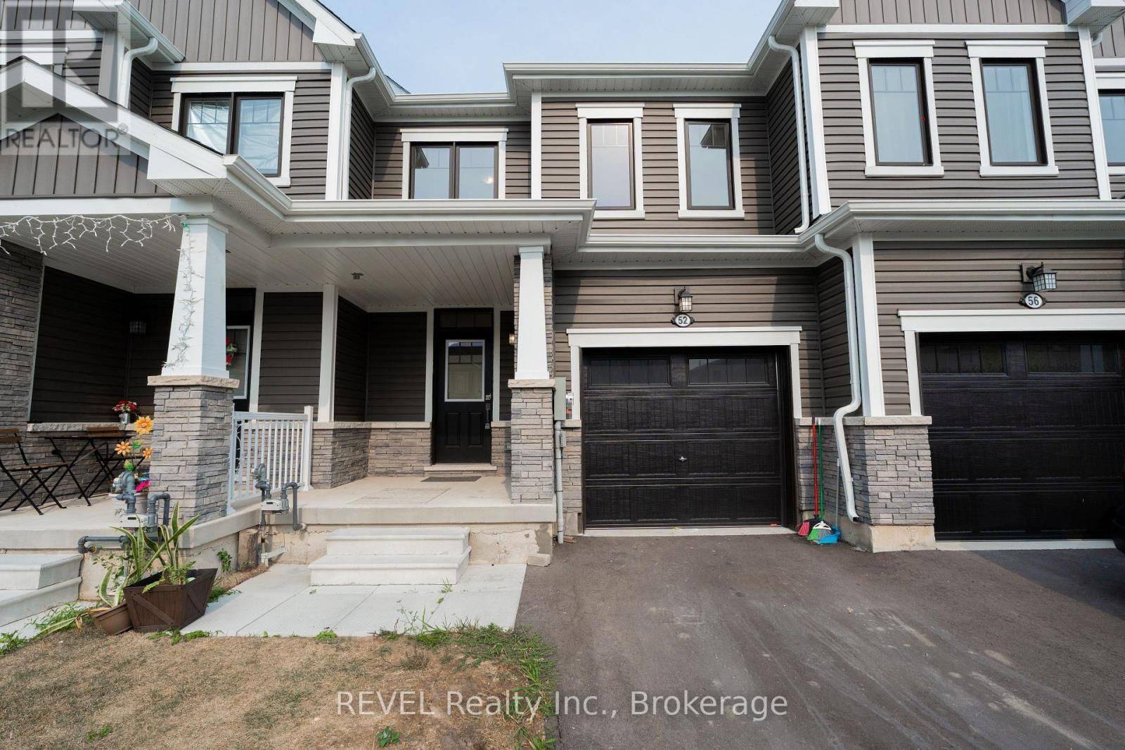 Thorold, ON L2V 0R6,52 Ever Sweet WAY