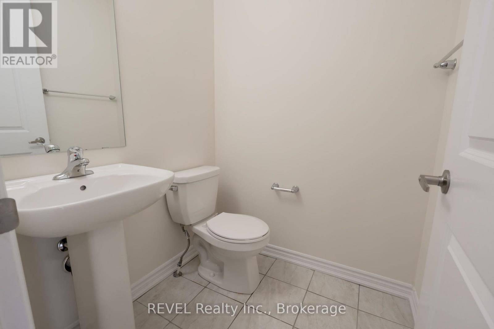 Thorold, ON L2V 0R6,52 Ever Sweet WAY