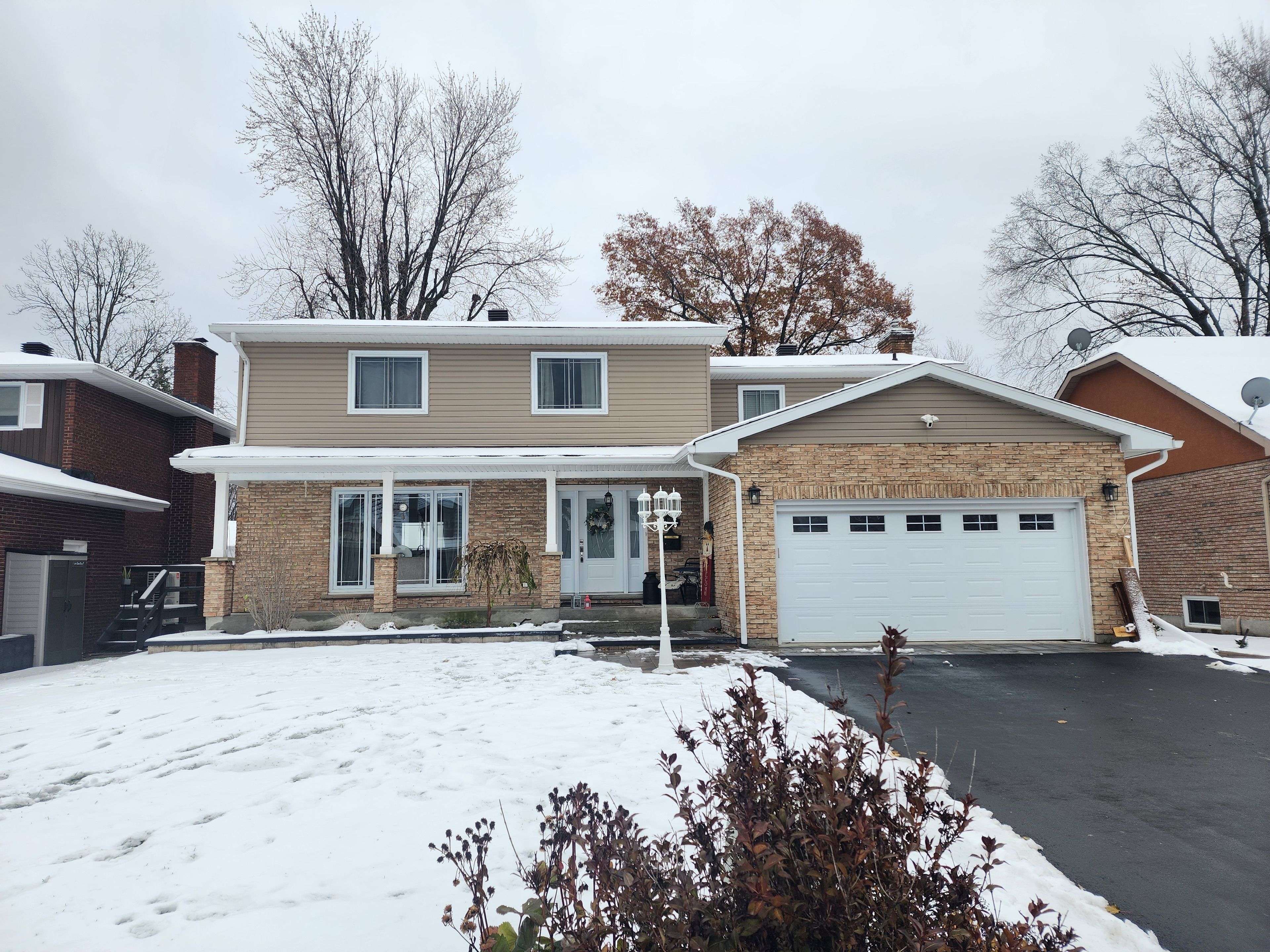 Cornwall, ON K6J 5J4,1612 Grant AVE