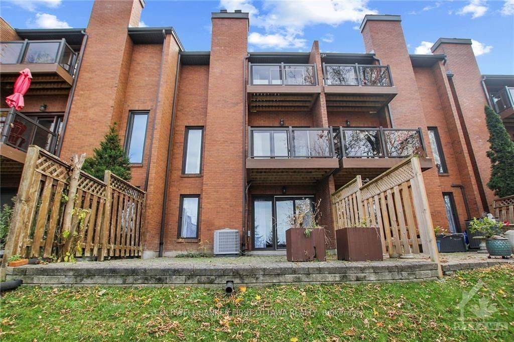 Carlingwood - Westboro And Area, ON K2A 0G6,635 Richmond RD #28