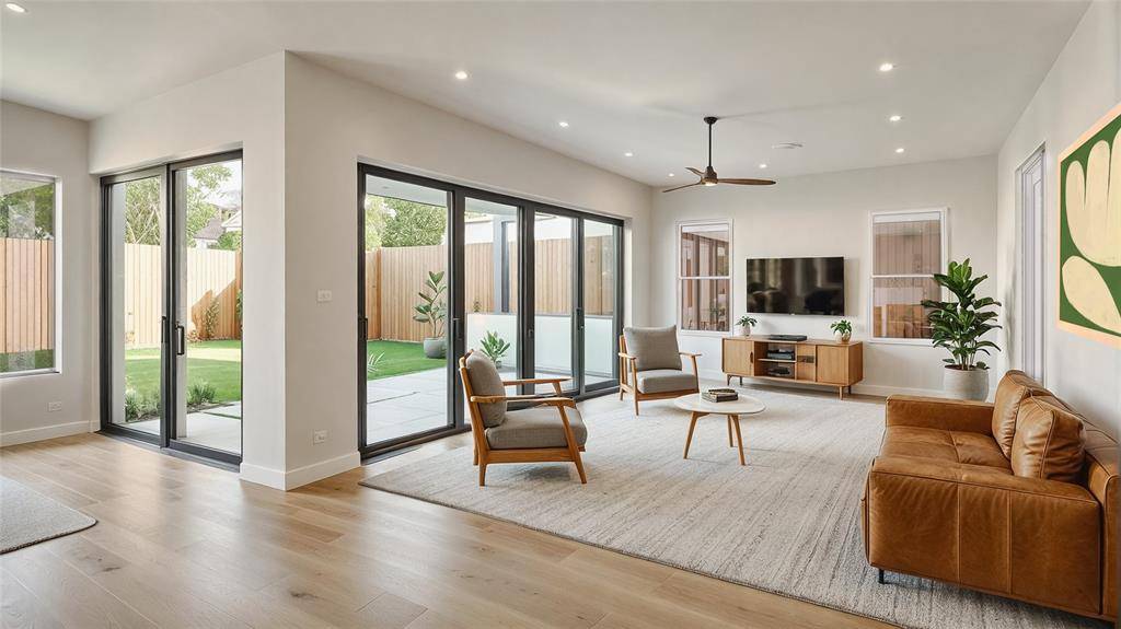 Dallas, TX 75212,1711 Morris Street