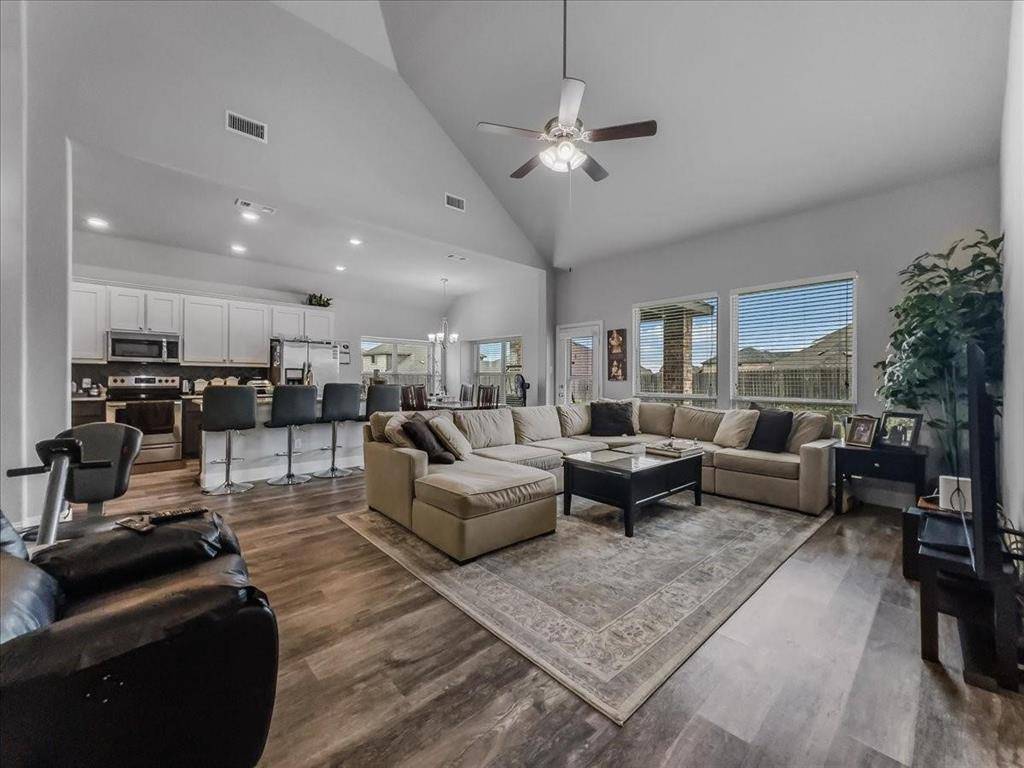 Forney, TX 75126,421 Trailhouse Lane