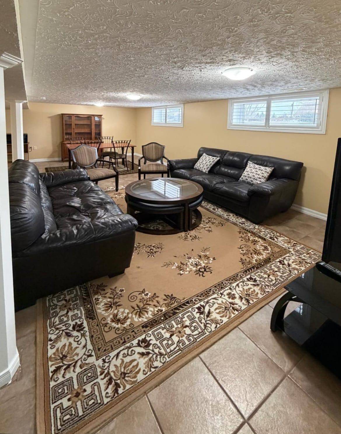 Toronto E04, ON M1R 4N4,75 Crosland DR #Basement