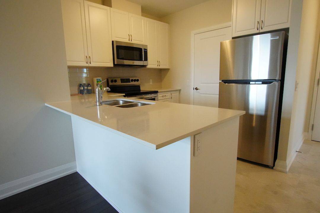 Whitchurch-stouffville, ON L4A 2Z9,5917 Main ST #410