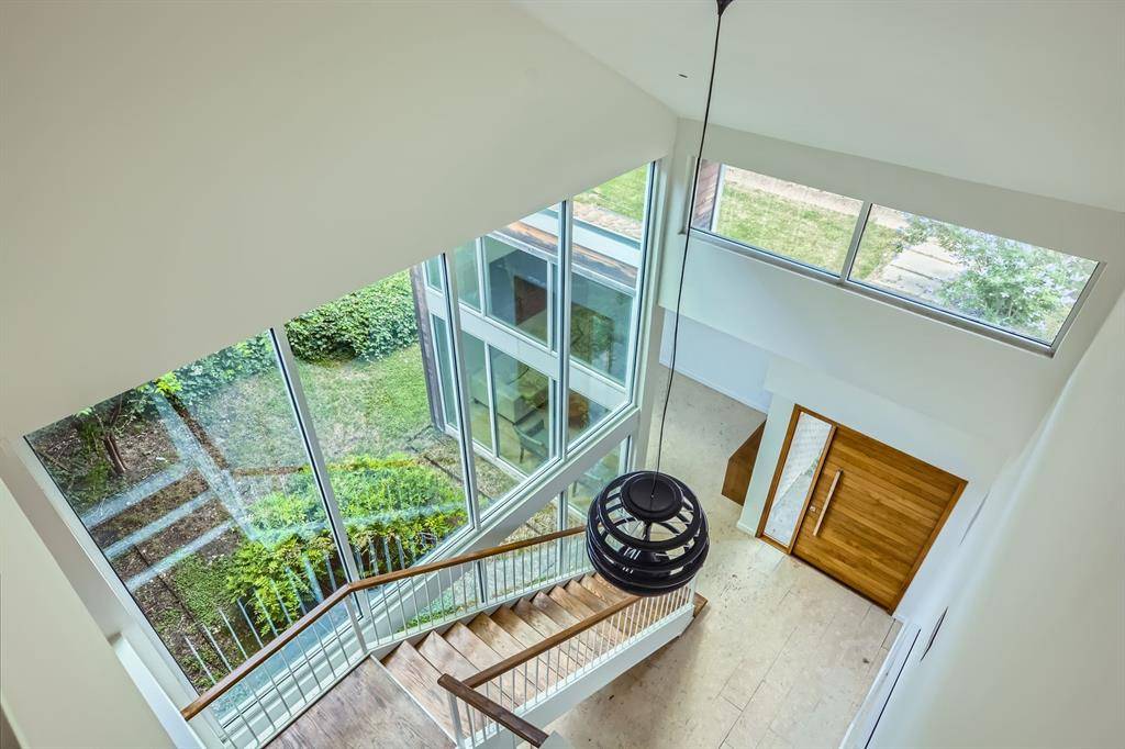 Dallas, TX 75243,9901 Wood Forest Drive