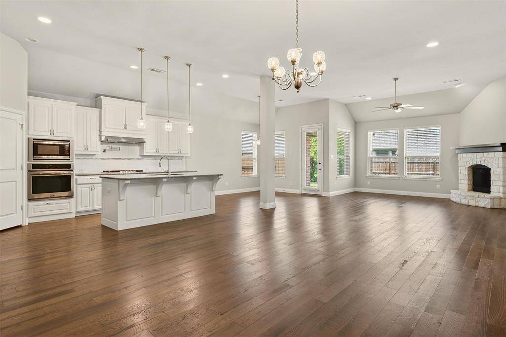 Forney, TX 75126,1884 Knoxbridge Road