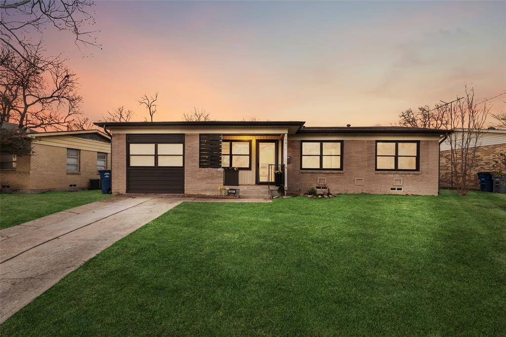 Dallas, TX 75228,10811 Mandalay Drive