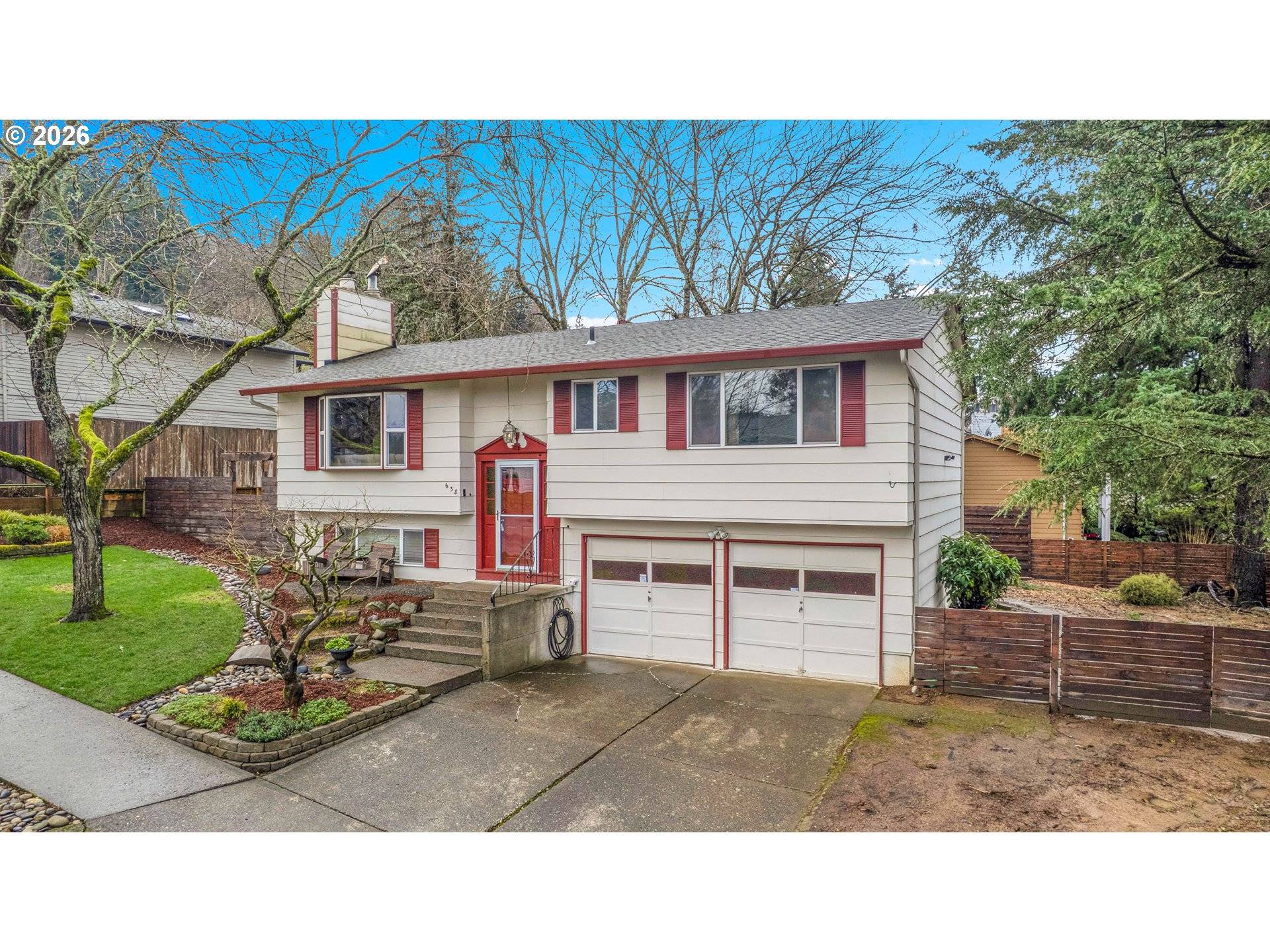 Gresham, OR 97080,638 SW 7TH ST