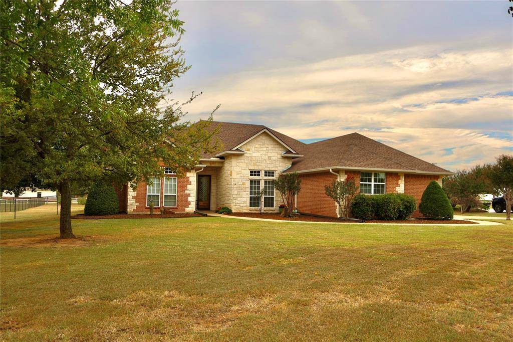 Granbury, TX 76049,2101 W Emerald Bend Court