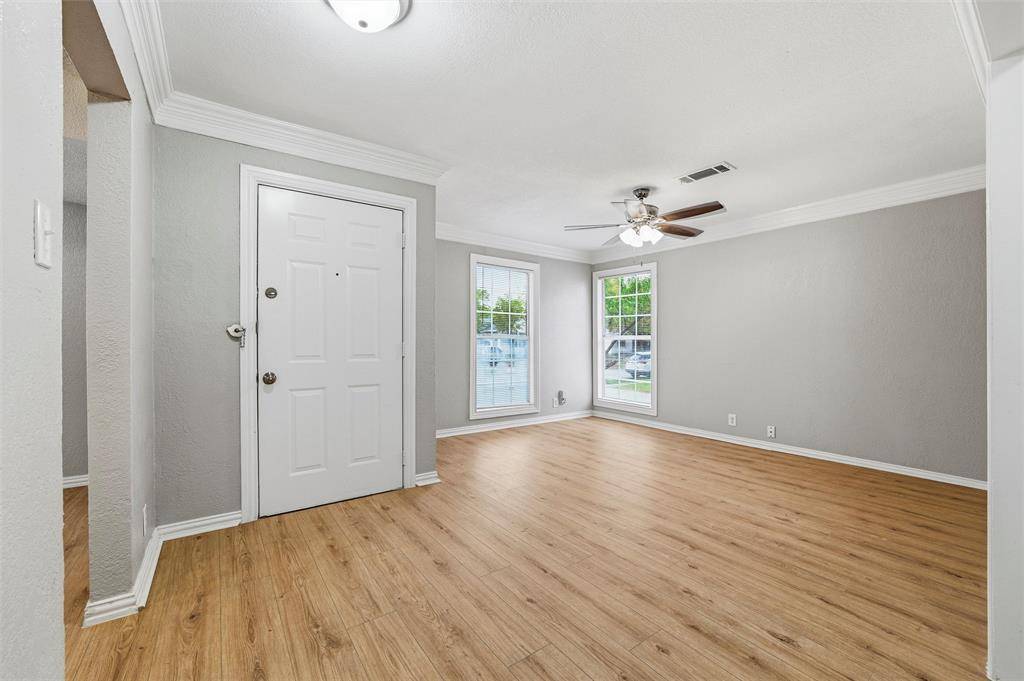 Grand Prairie, TX 75050,1110 17th Street