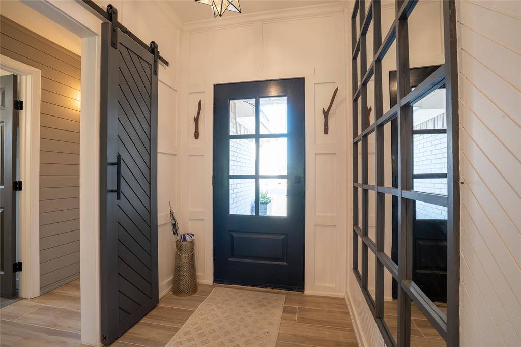 Granbury, TX 76049,9000 Woodlawn Drive