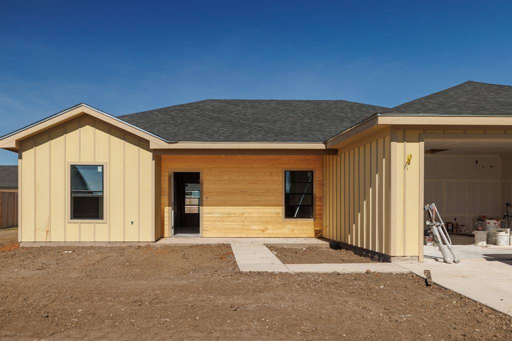 Clyde, TX 79510,900 Benelli