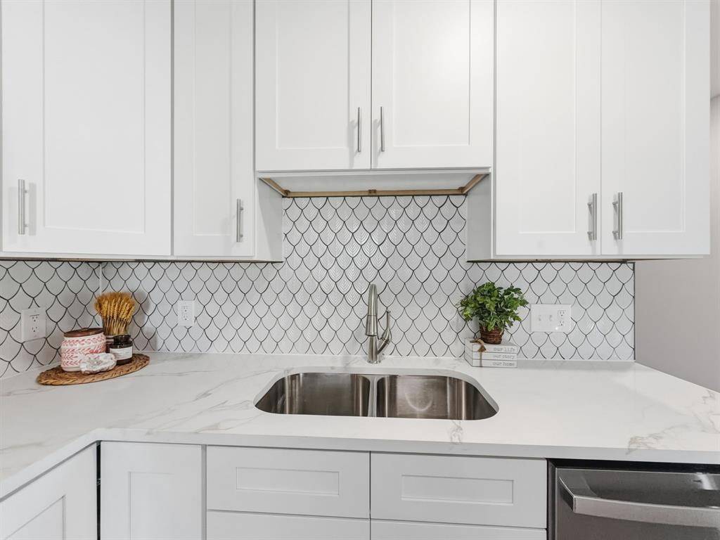 Whitesboro, TX 76273,104 Clark Street