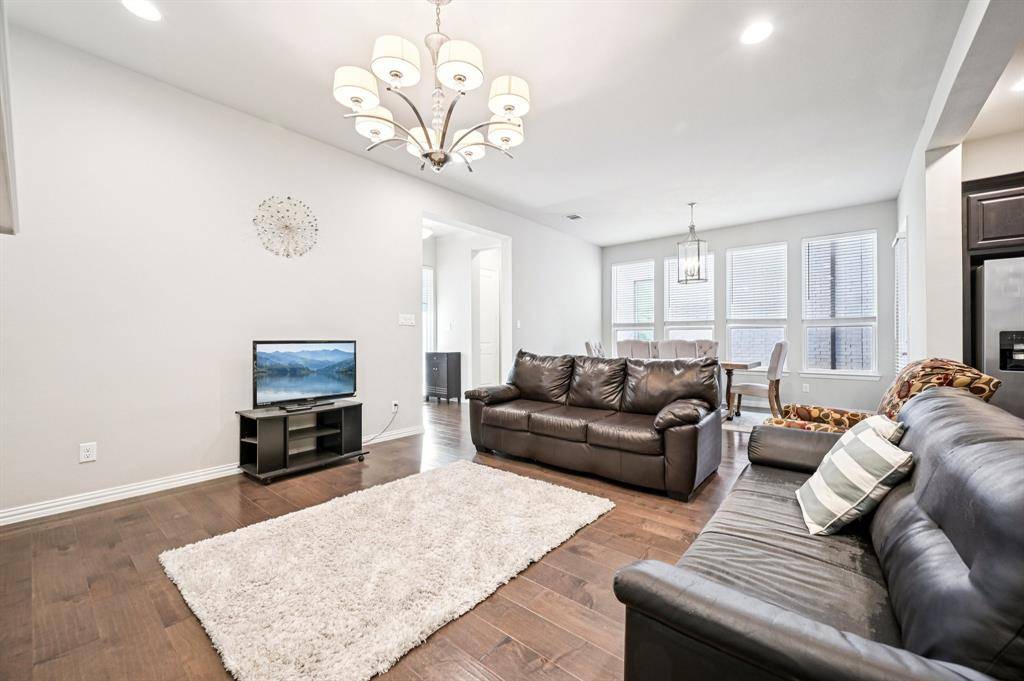 Dallas, TX 75252,8039 Copper Way