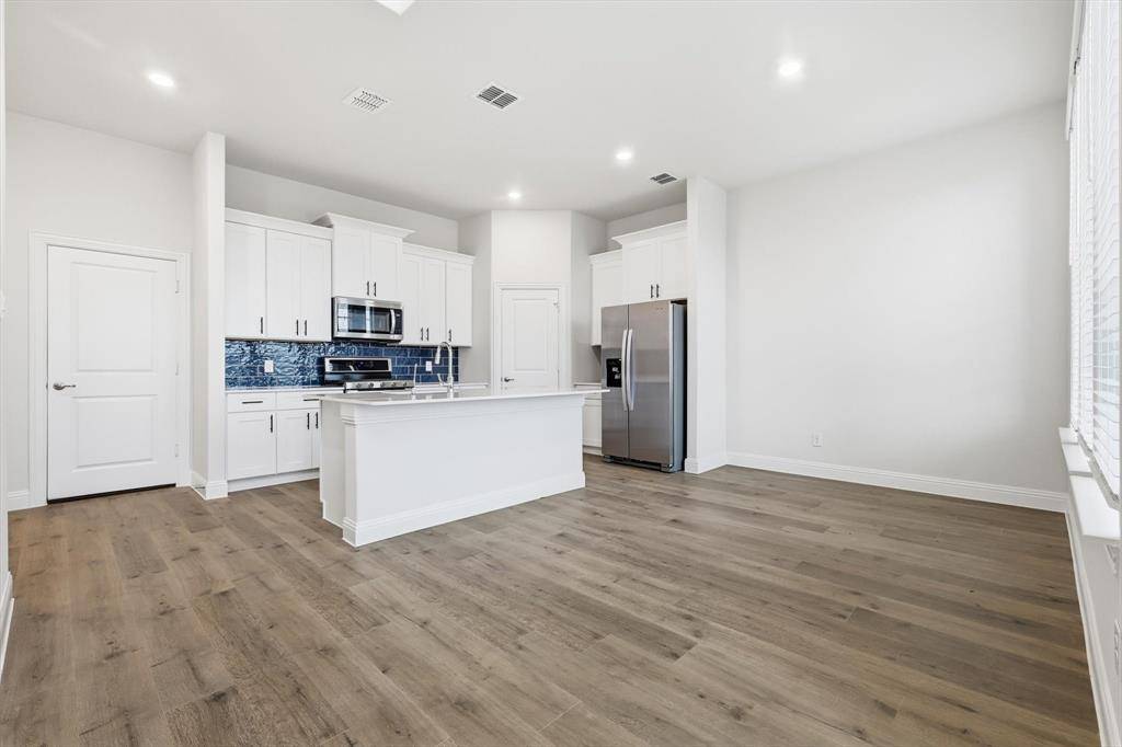 Allen, TX 75013,1532 Lake District Drive