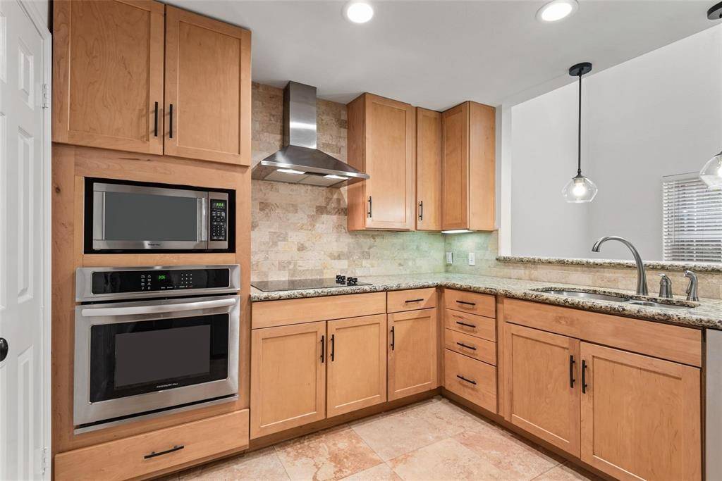 Dallas, TX 75206,6015 Oram Street #D