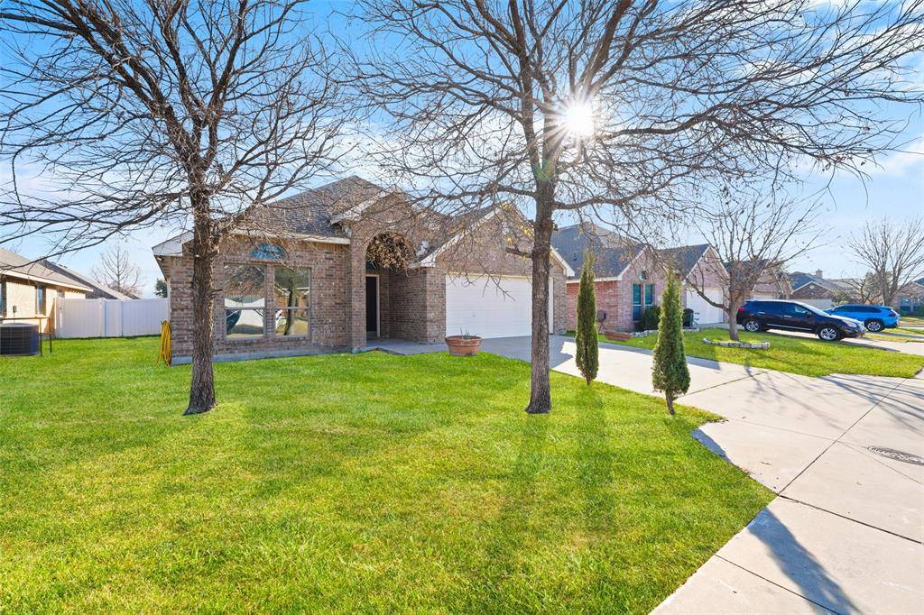 Dallas, TX 75228,3338 Shining Light Drive