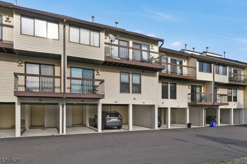 Hillsborough Twp., NJ 08844,3011 Revere Ct