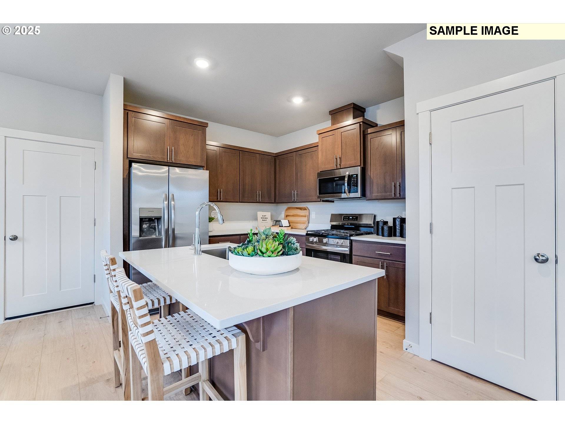 Hillsboro, OR 97123,7298 SE Butternut Creek PKWY